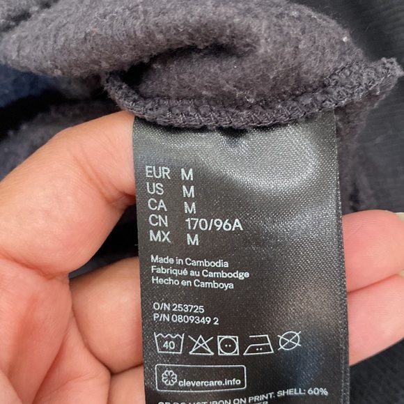 H&M FRIENDS' Womens loose sweater (Medium) - Picture 5 of 9